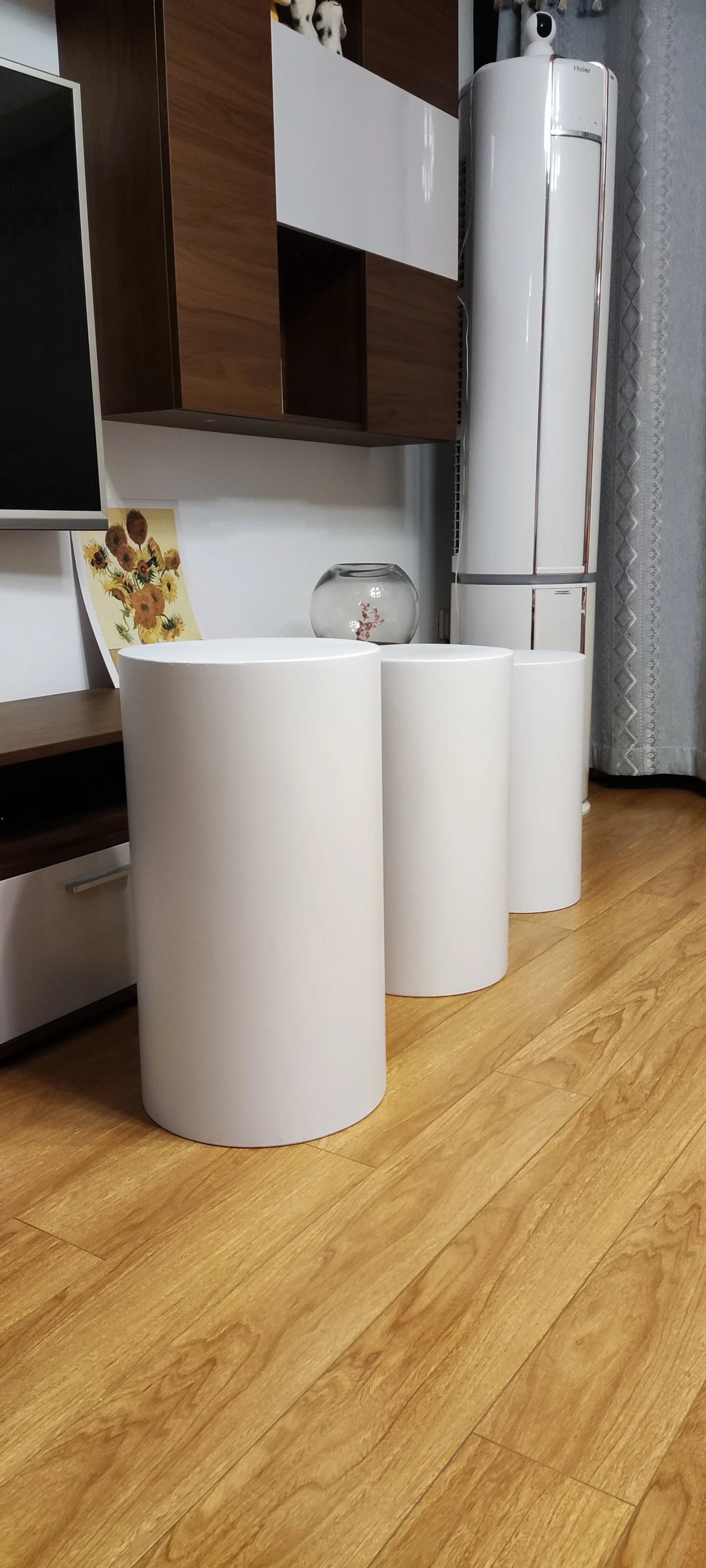 Round Cylinder Pedestal Display Cake Rack for Elegant Events